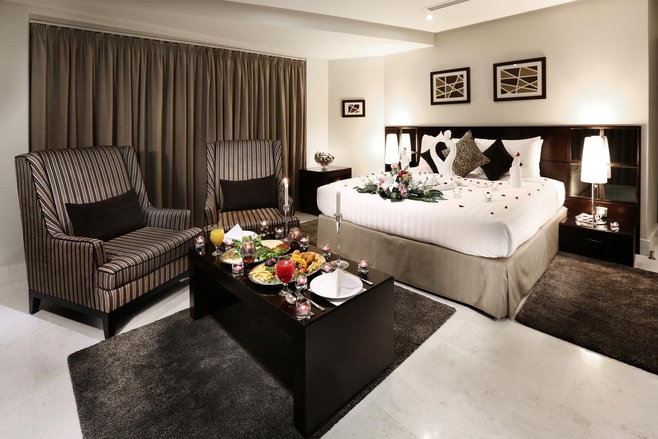 Aswar Al Olaya Hotel Suites Al Khobar Esterno foto